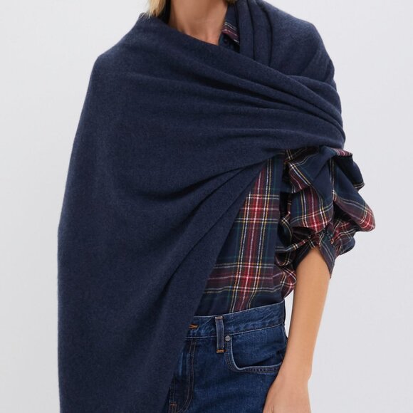 Midnight Cashmere Blanket Scarf - Picture 2 of 2